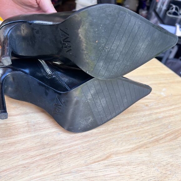 Zara Black Rhinestone Pointed Toe Ankle Booties Size EU 37 US 6.5 Patent Leather - Picture 5 of 9